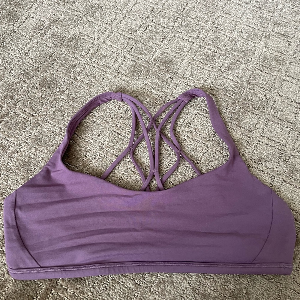 Lululemon Free to Be Bra